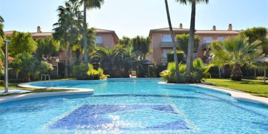 Apartment For Rent in Javea